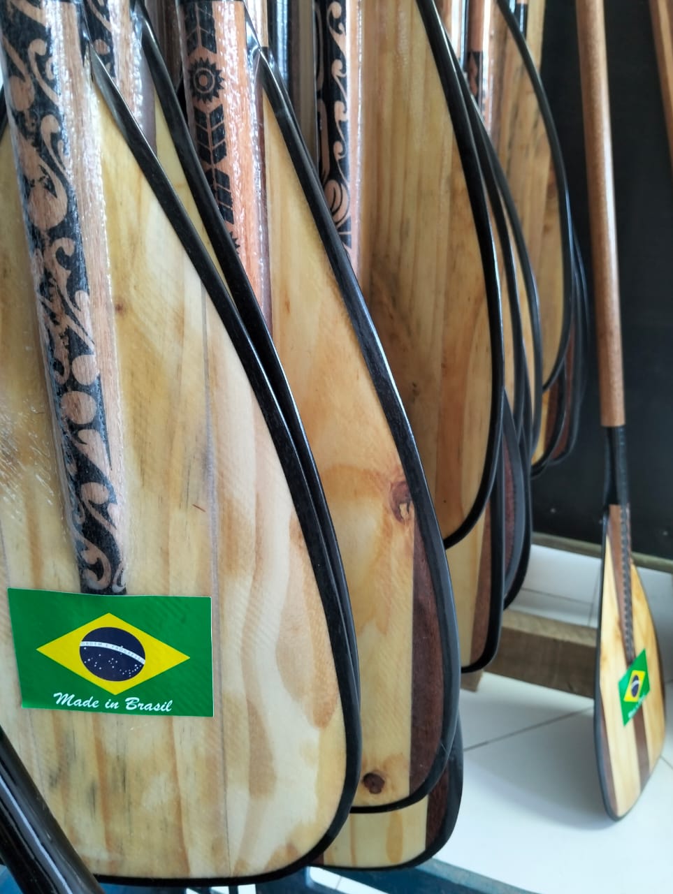 Remo madeira Base Escola